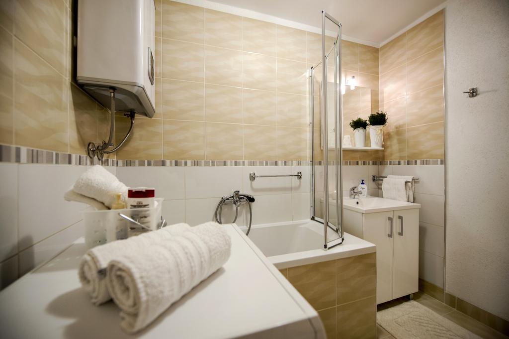 Apartment Apartment Main Street Carera *